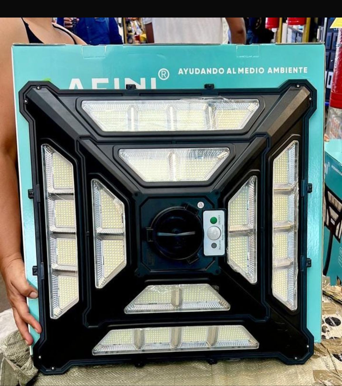 Ujo solar cuadrado 1000w